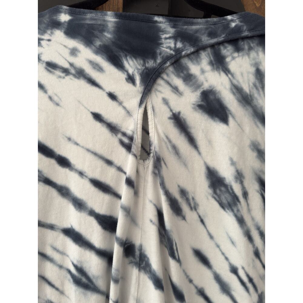 J Jill Fit Back Keyhole Tee Tie Dye L - Picture 3 of 8